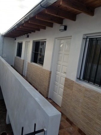 ALQUILER DE EXCELENTE  DEPARTAMENTO EN PLANTA BAJA DE DOS AMBIENTES!!!