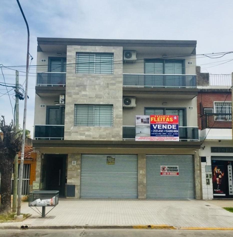 ALQUILER MONOAMBIENTE SEMI AMOBLADO