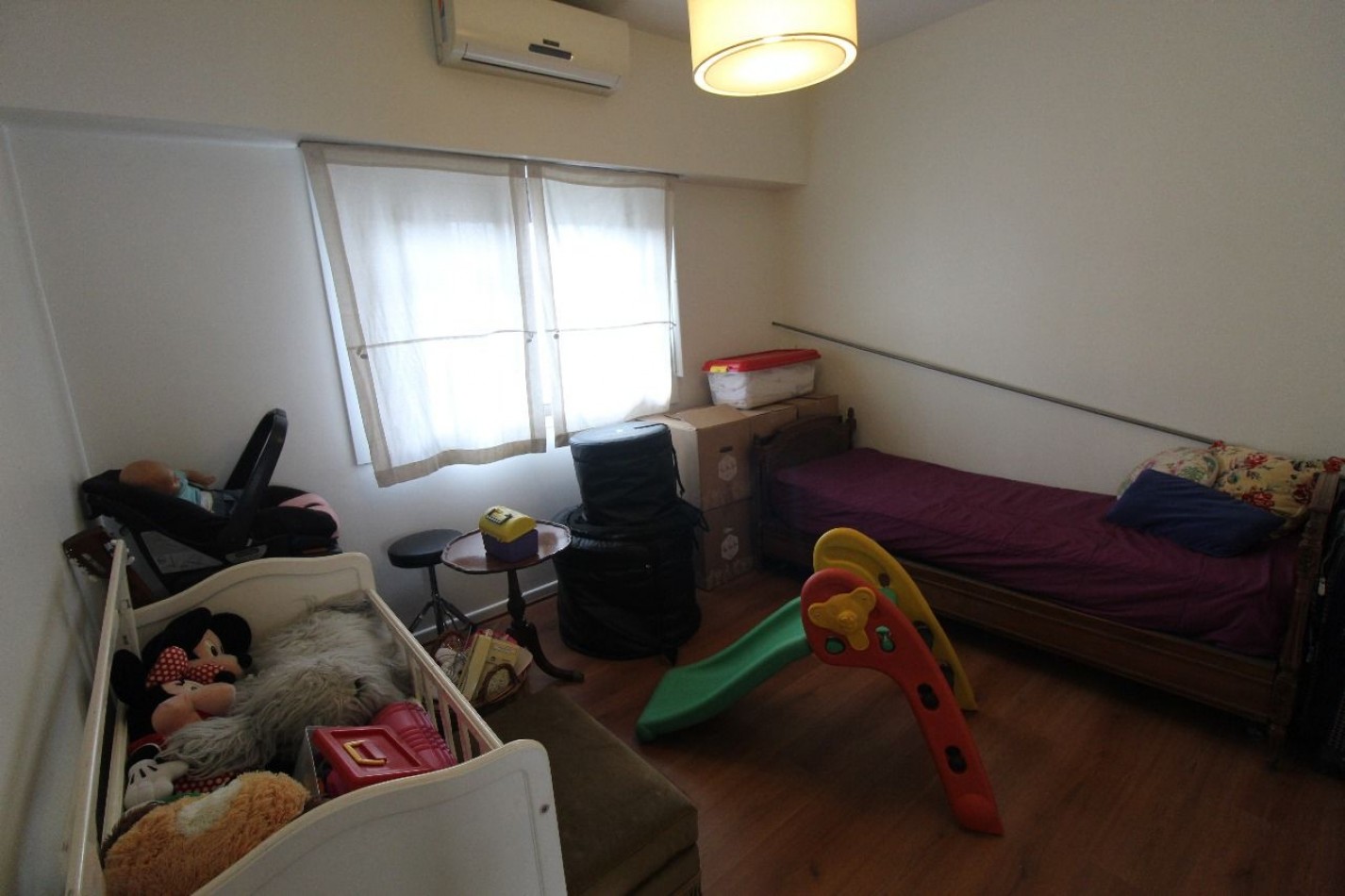 Casa 5 AMBIENTES en Villa Sarmiento, Moron