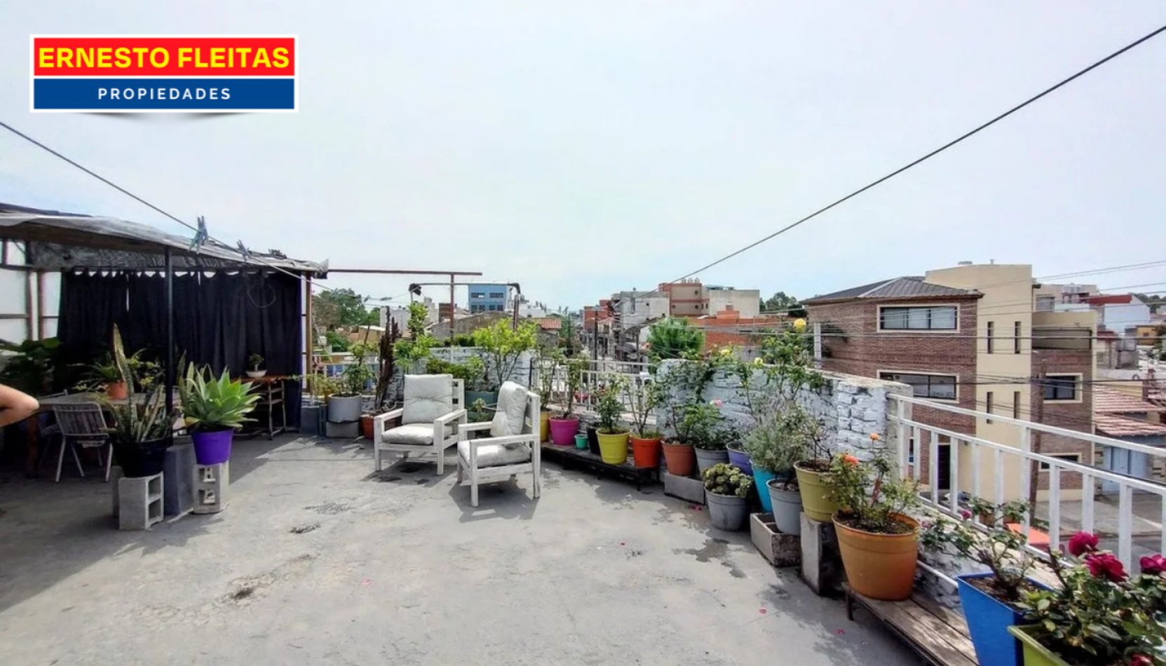 PH AL FRENTE EN VENTA - CON COCHERA, TERRAZA Y QUINCHO - SAN JUSTO