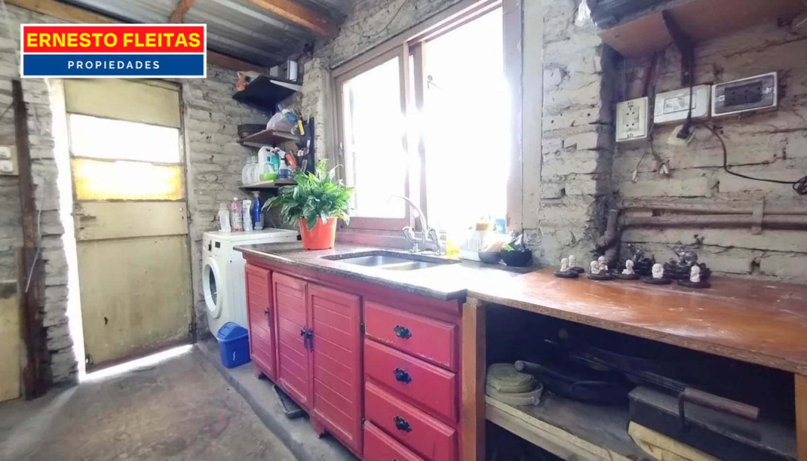 PH AL FRENTE EN VENTA - CON COCHERA, TERRAZA Y QUINCHO - SAN JUSTO