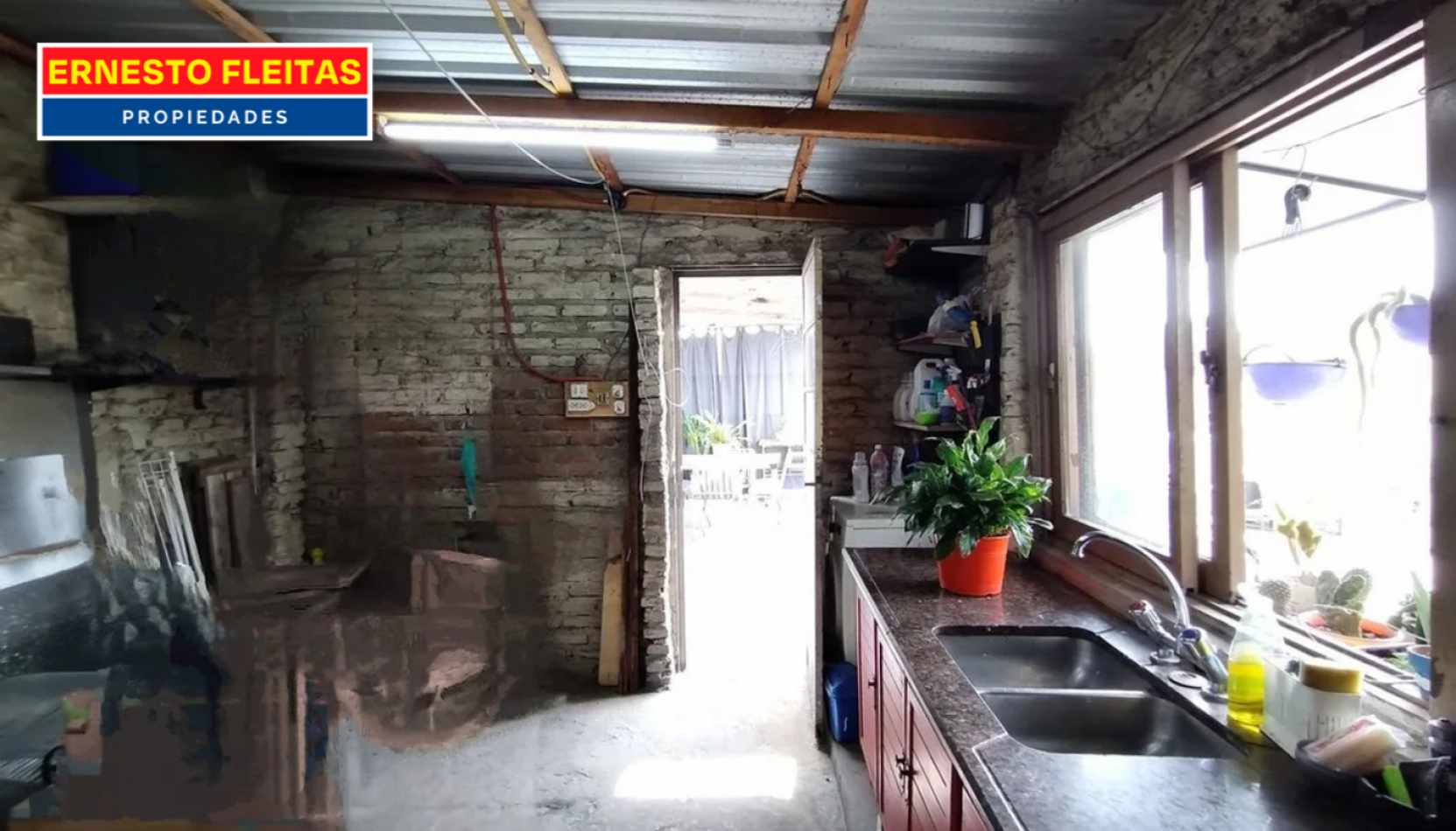 PH AL FRENTE EN VENTA - CON COCHERA, TERRAZA Y QUINCHO - SAN JUSTO