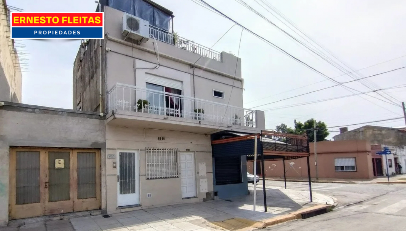 PH AL FRENTE EN VENTA - CON COCHERA, TERRAZA Y QUINCHO - SAN JUSTO