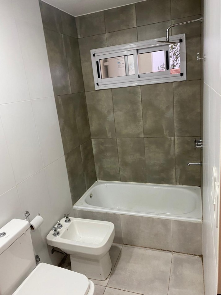 ALQUILER MONOAMBIENTE en Villa Luzuriaga