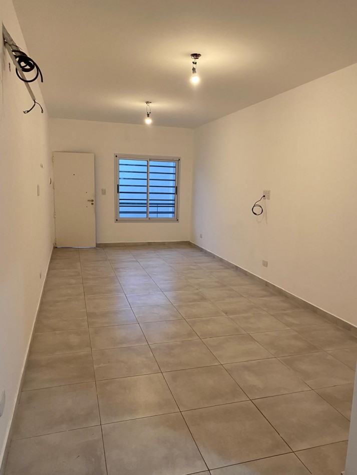 ALQUILER MONOAMBIENTE en Villa Luzuriaga