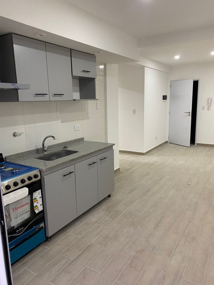 Alquiler departamento 2 ambientes en San Justo