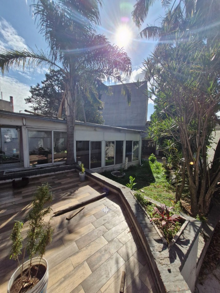 casona 8 ambientes en alquiler - san justo