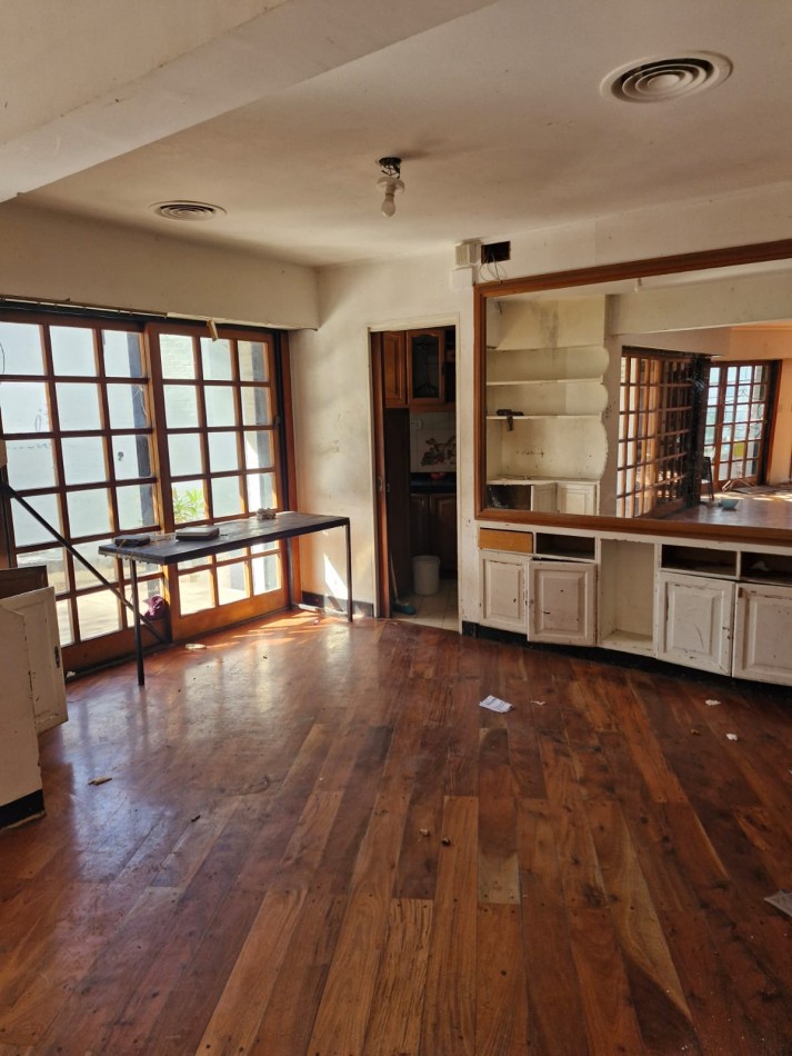 casona 8 ambientes en alquiler - san justo