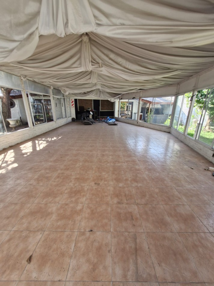 casona 8 ambientes en alquiler - san justo