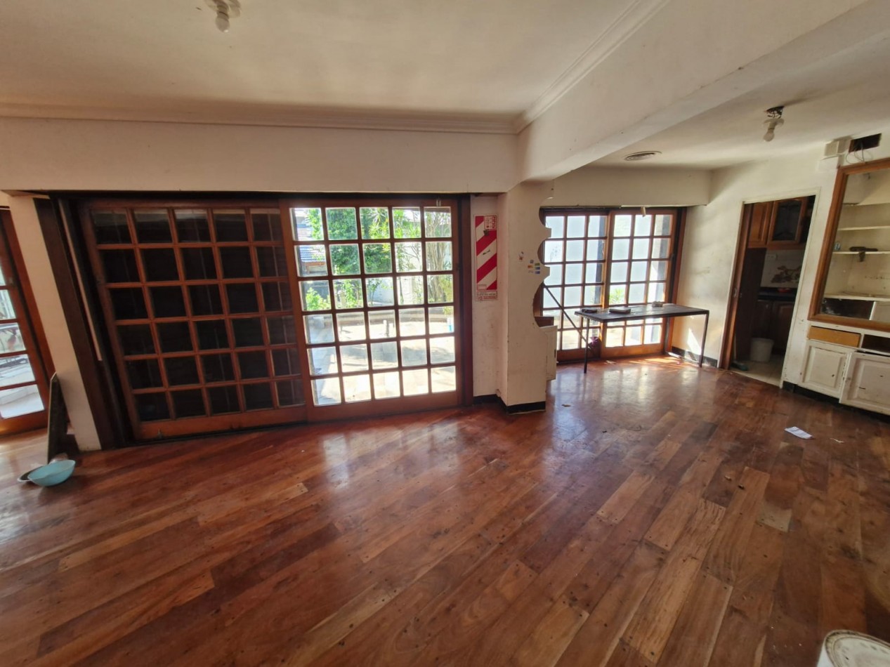 casona 8 ambientes en alquiler - san justo