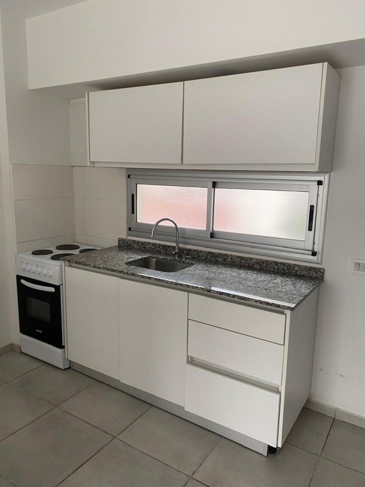 ALQUILER DEPARTAMENTO 2 AMBIENTES - LUZURIAGA