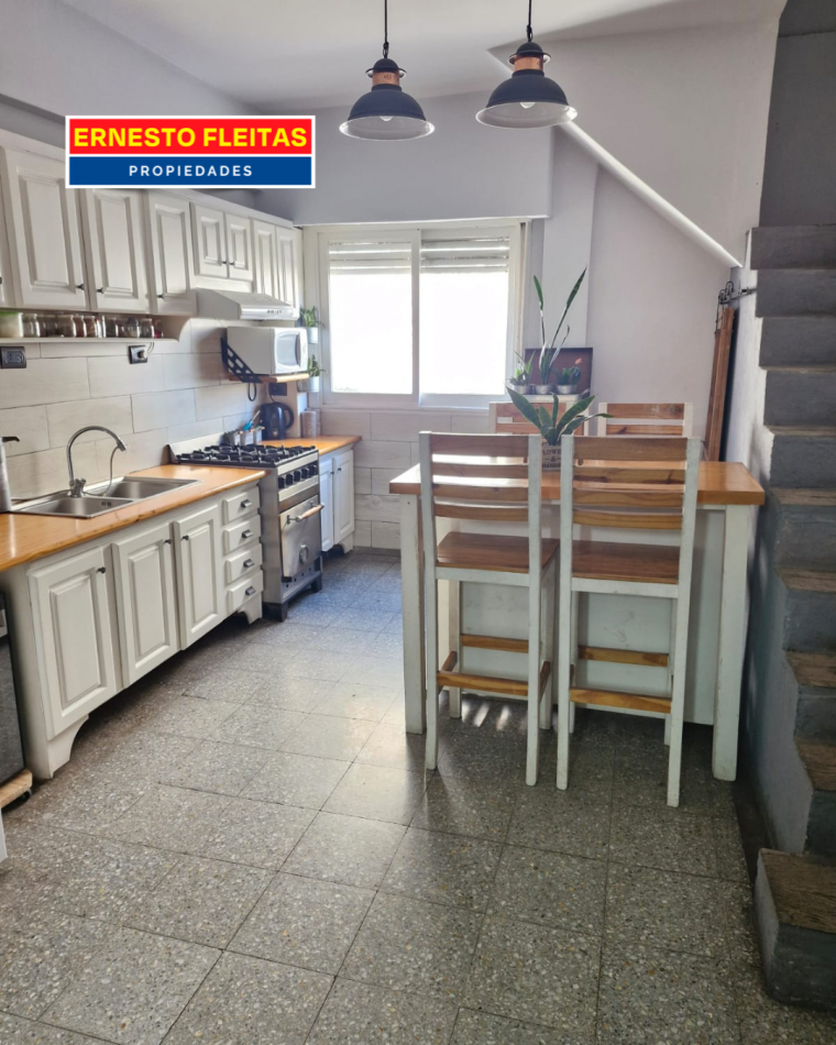 PH AL FRENTE EN VENTA - CON COCHERA, TERRAZA Y QUINCHO - SAN JUSTO