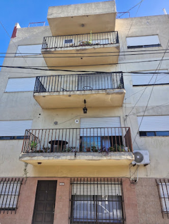 DEPARTAMENTO 3 AMBIENTES - LOMAS DEL MIRADOR