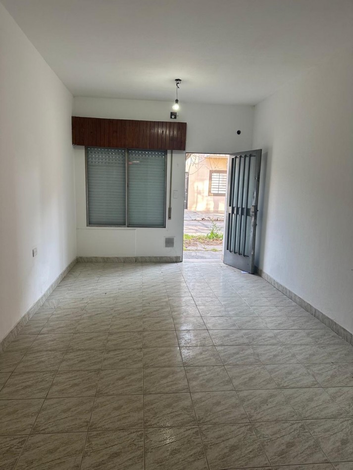 Alquiler departamento 2 ambientes en Villa Luzuriaga