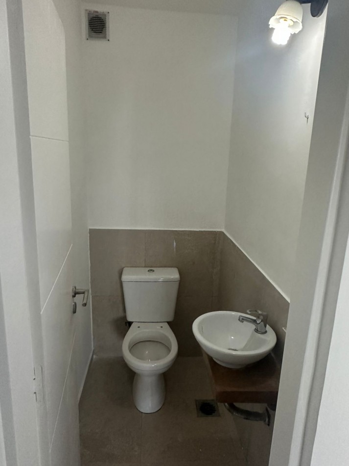 Alquiler Duplex 3 ambientes en Villa Luzuriaga