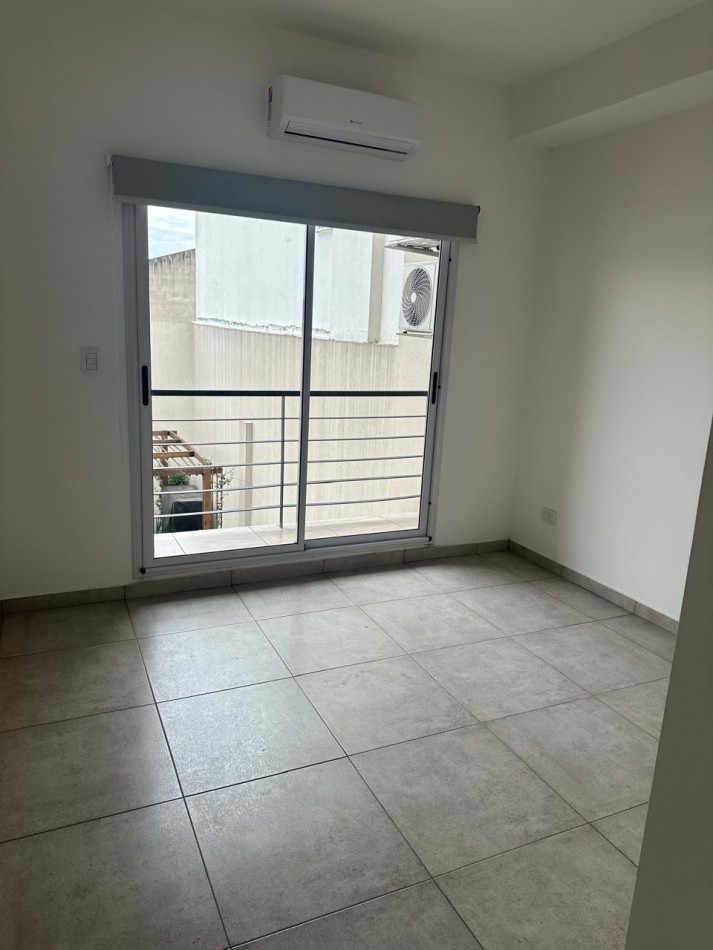 Alquiler Departamento 2 ambientes - Lomas del Mirador