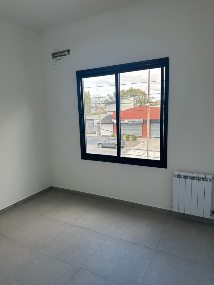 Alquiler Departamento 3 ambientes con cochera - Villa Luzuriaga 