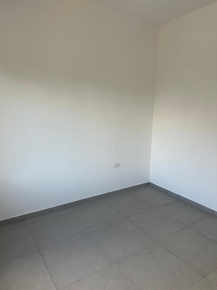 Alquiler Departamento 3 ambientes con cochera - Villa Luzuriaga 