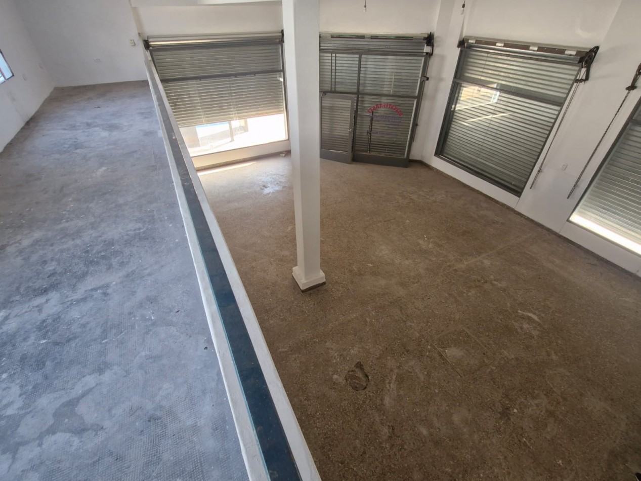 local comercial - isidro casanova
