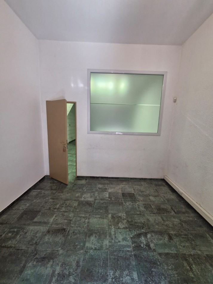 local comercial - isidro casanova