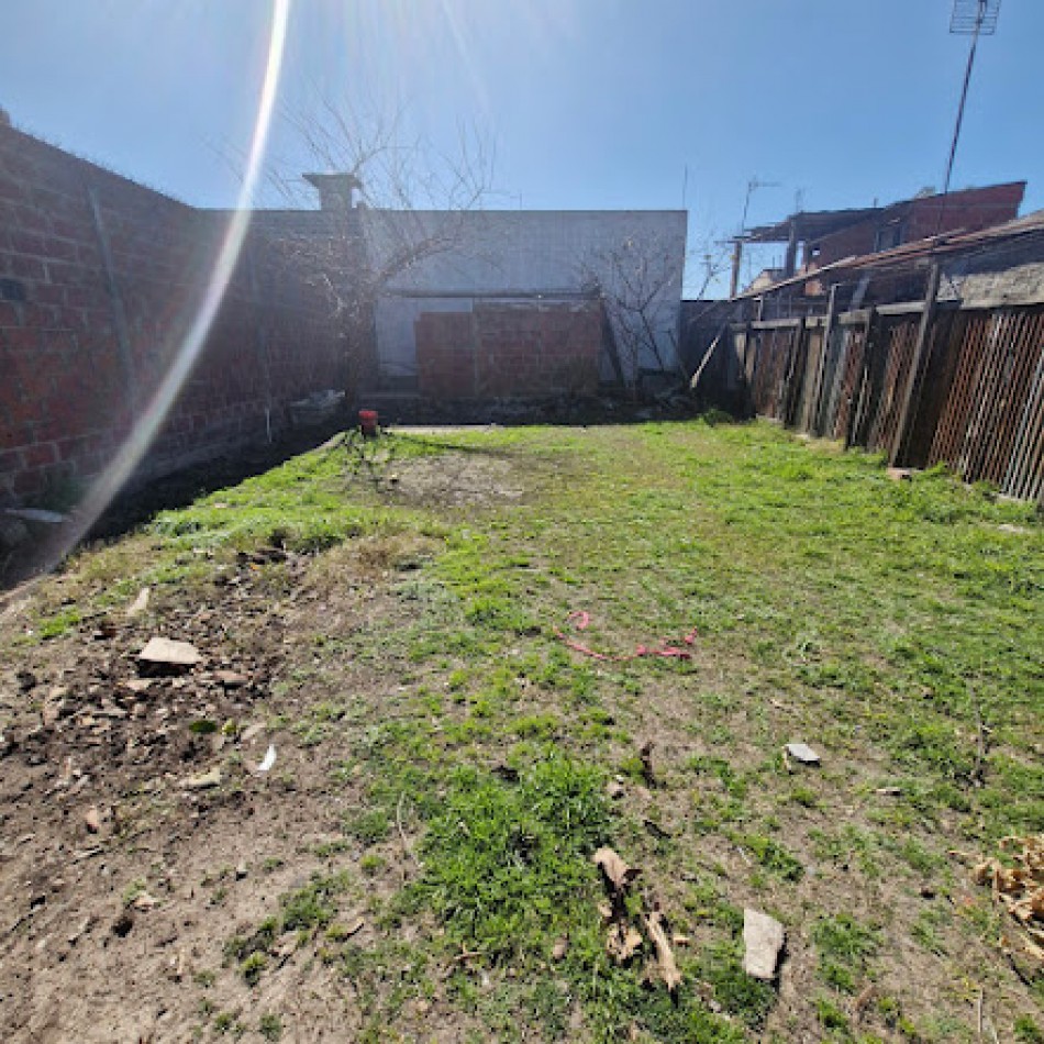 venta de lote 8.66 x 43.30