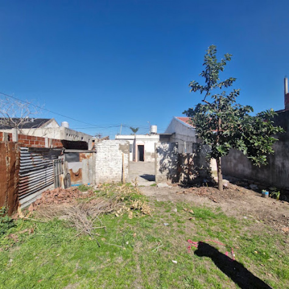 venta de lote 8.66 x 43.30
