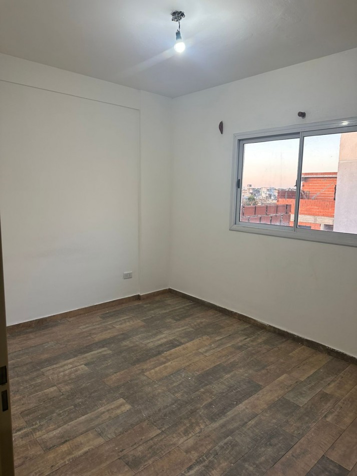 Alquiler departamento 2 ambientes - Lomas Del Mirador
