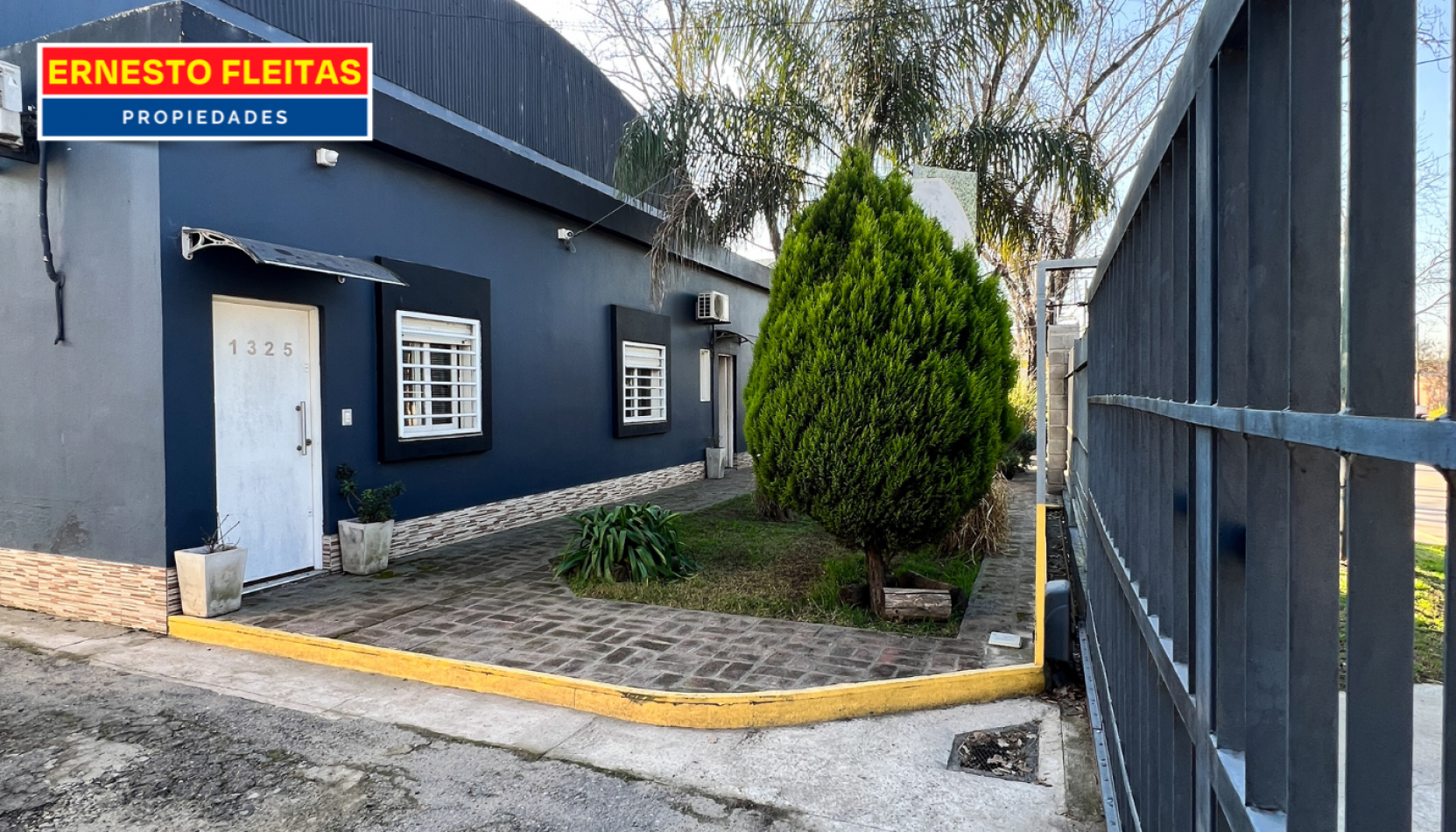 predio industrial con dos galpones - gregorio laferrere