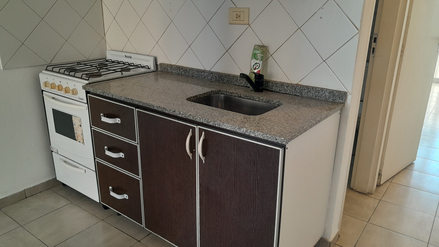 ¡EN VENTA DEPARTAMENTO DE 2 AMBIENTES EN RAMOS MEJIA!