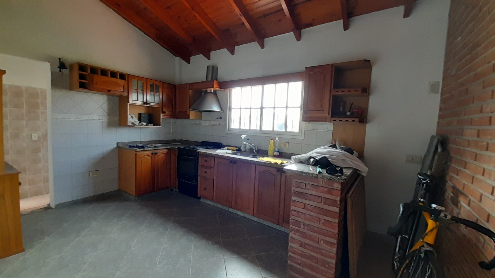 ALQUILER DE PH 3 AMBIENTES EN VILLA LUZURIAGA
