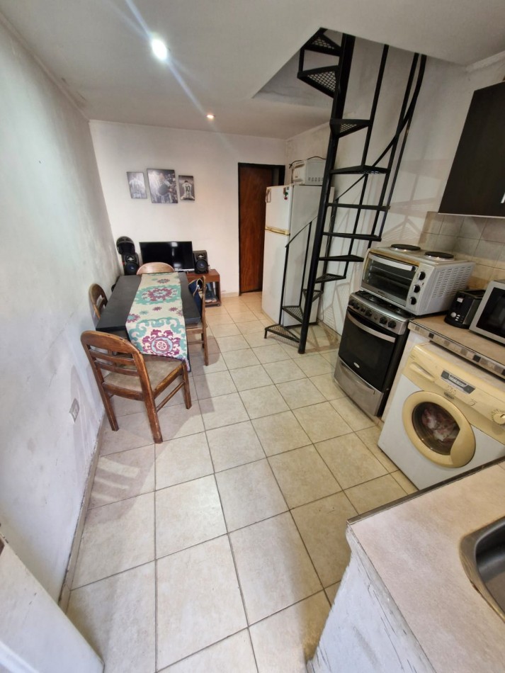 PH 4 AMBIENTES + DEPTO 3 AMBIENTES - SAN JUSTO