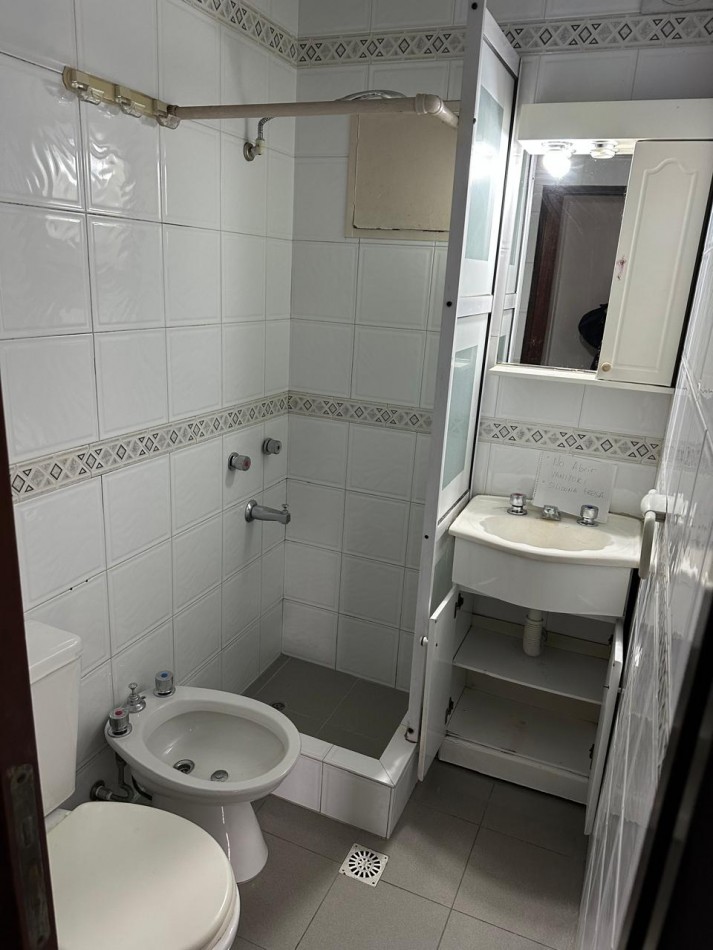 Alquiler departamento 2 ambientes - San Justo 
