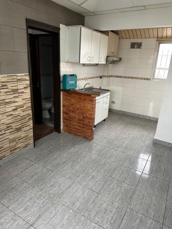 Alquiler departamento 2 ambientes - San Justo 