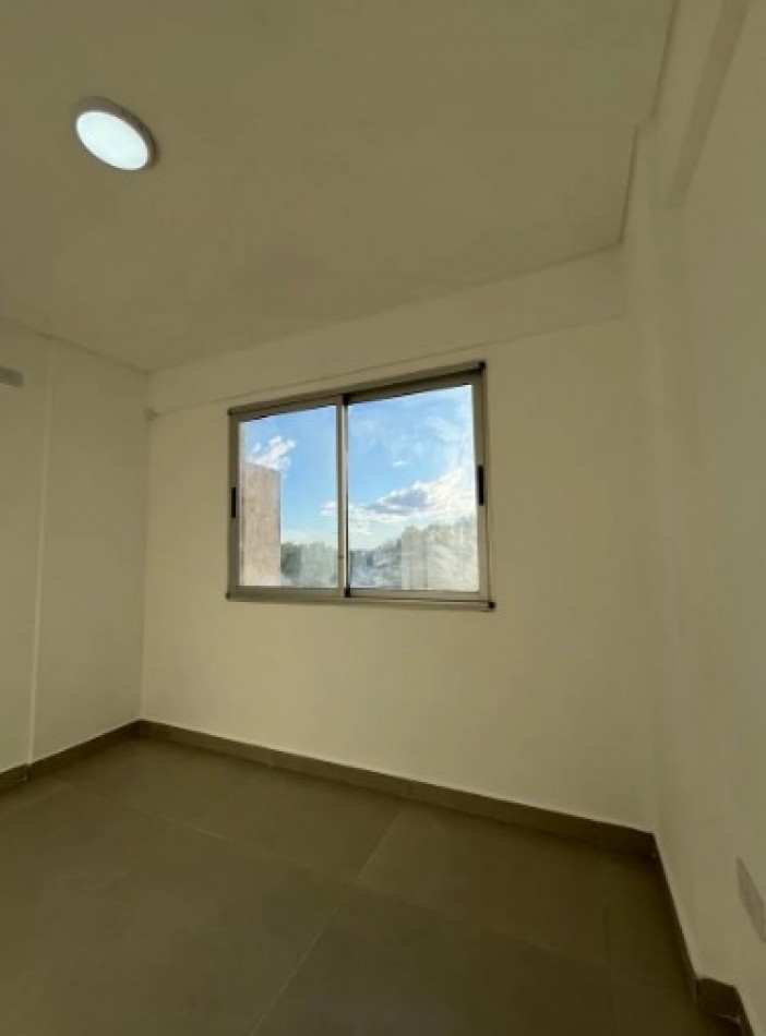 ALQUILER DE DEPARTAMENTO 2 AMBIENTES EN MORON
