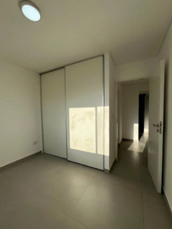 ALQUILER DE DEPARTAMENTO 2 AMBIENTES EN MORON
