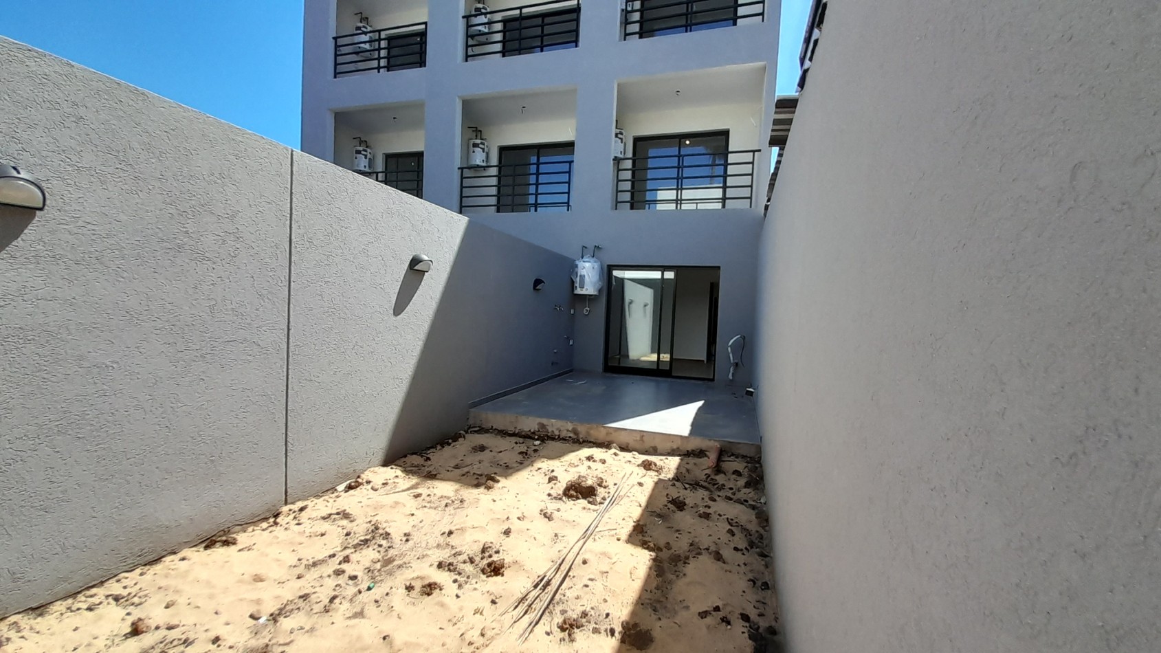 EN VENTA DEPARTAMENTO 2 AMBIENTES PLANTA BAJA EN VILLA LUZURIAGA