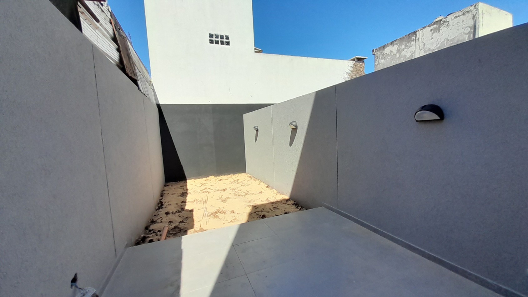 EN VENTA DEPARTAMENTO 2 AMBIENTES PLANTA BAJA EN VILLA LUZURIAGA