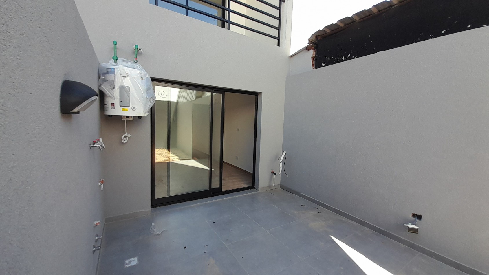 EN VENTA DEPARTAMENTO 2 AMBIENTES PLANTA BAJA EN VILLA LUZURIAGA