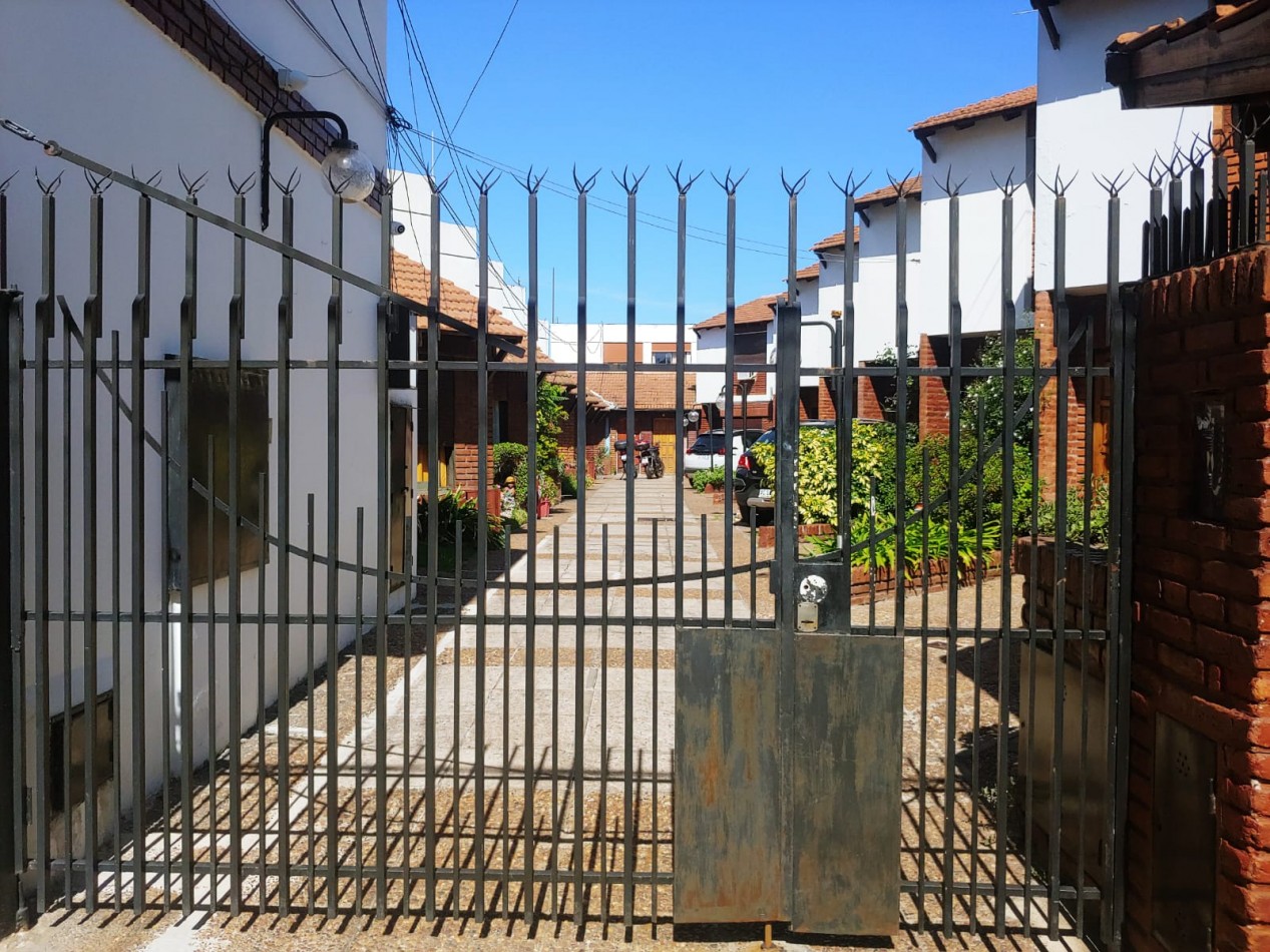 EN ALQUILER DUPLEX 2 AMBIENTES EN RAMOS MEJIA 