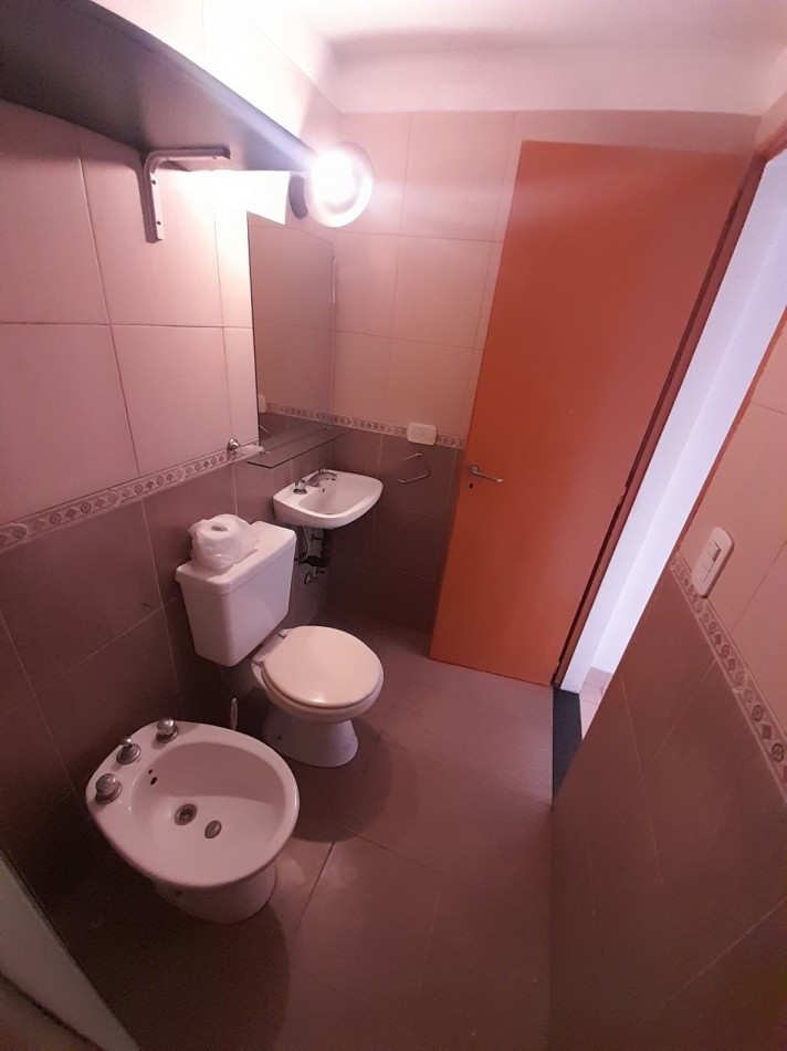 ALQUILER DEPARTAMENTO DE 2 AMBIENTES CON PATIO EN VILLA SARMIENTO