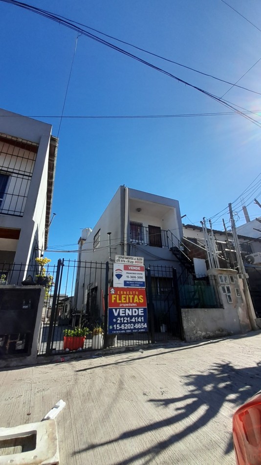 COMPLEJO DE DEPARTAMENTOS EN VENTA - IDEAL PARA INVERSION