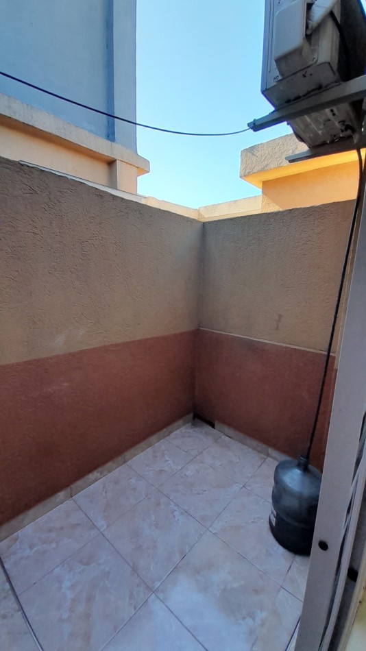 ALQUILER DEPARTAMENTO 2 AMBIENTES EN LOMAS DEL MIRADOR