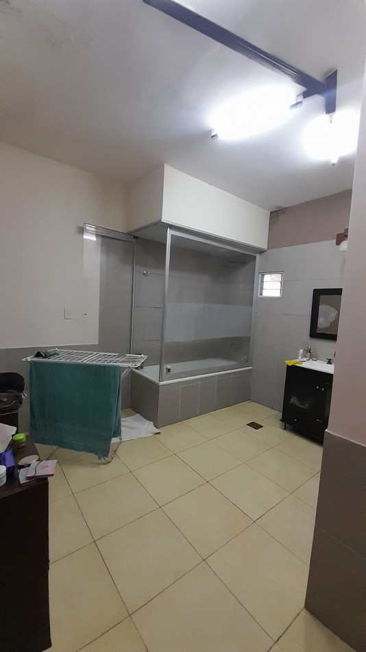 ¡EN VENTA QUINTA EN VIRREY DEL PINO!
