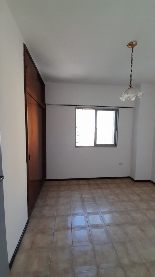 EN ALQUILER DEPARTAMENTO 3 AMBIENTES CON COCHERA - VILLA MADERO