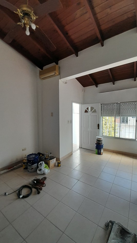 ALQUILER DE PH 3 AMBIENTES EN VILLA LUZURIAGA