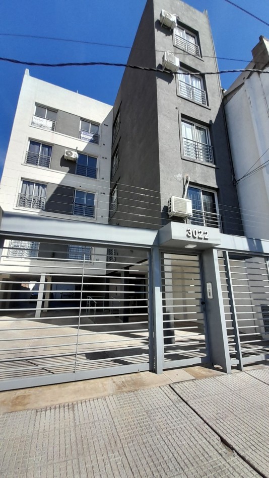 ¡EN VENTA DEPARTAMENTO DE 2 AMBIENTES A ESTRENAR EN HAEDO!