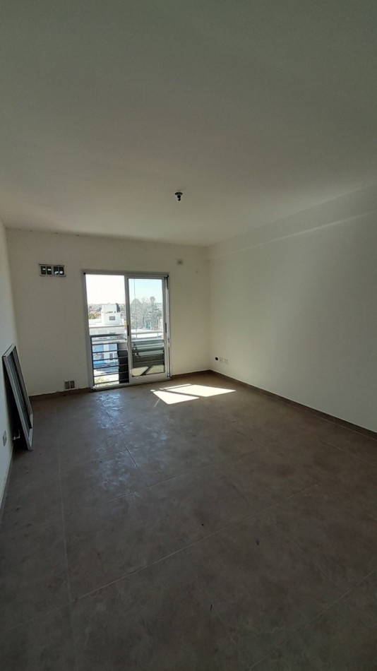 ¡EN VENTA DEPARTAMENTO DE 2 AMBIENTES A ESTRENAR EN HAEDO!