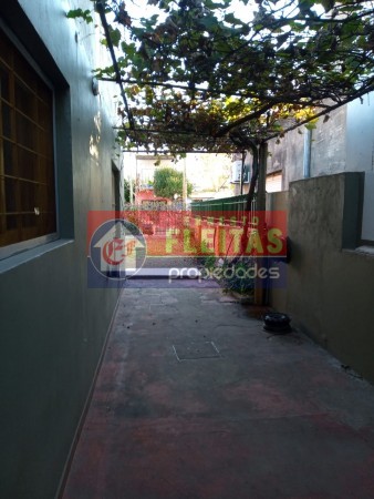 venta casa de 3 ambientes en lote propio