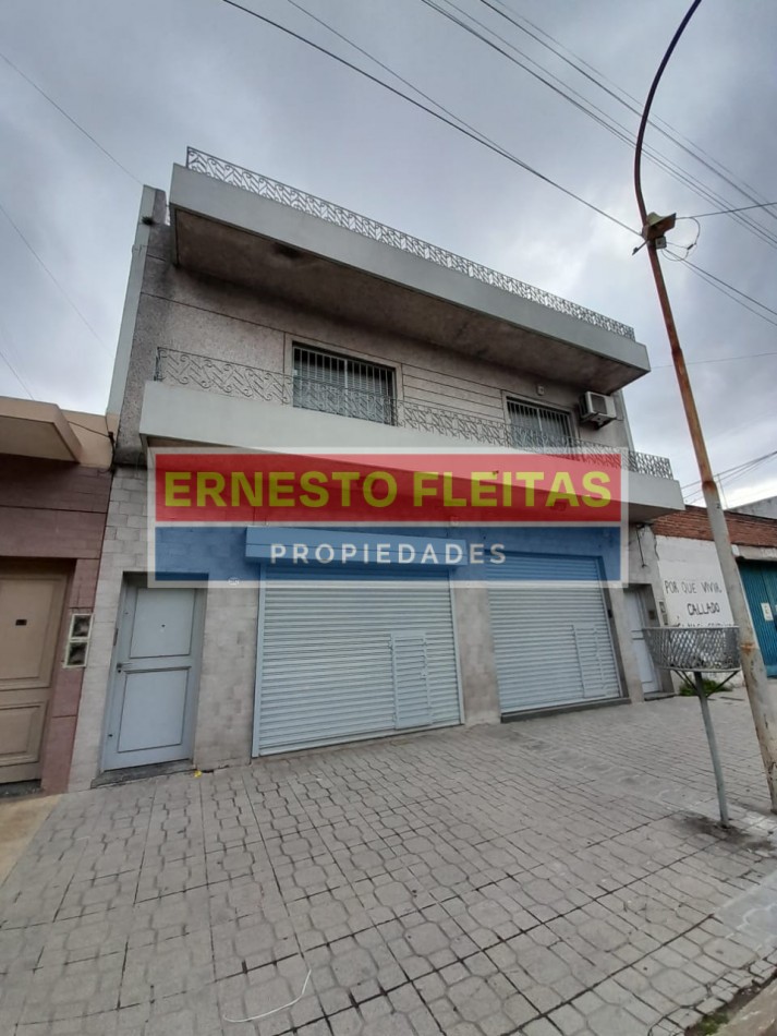 ALQUILER DE PH 4 AMBIENTES EN ISIDRO CASANOVA - A 1 CUADRA DE RUTA 3