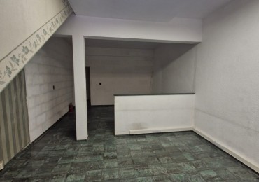local comercial - isidro casanova